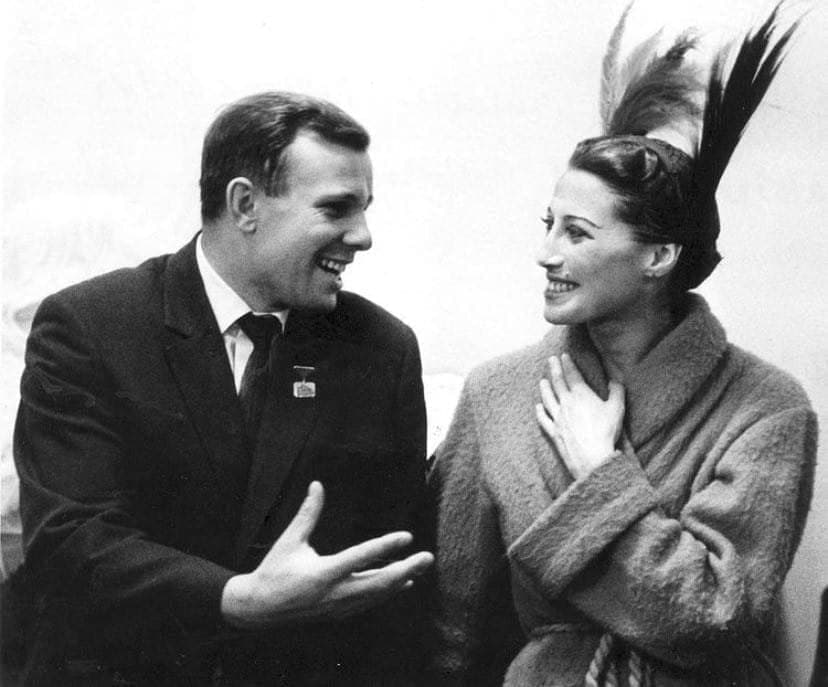 Юрий Гагарин и Майя Плисецкая, 1961.jpg