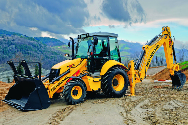 nhcb110cloaderbackhoe_3_10619027.jpg