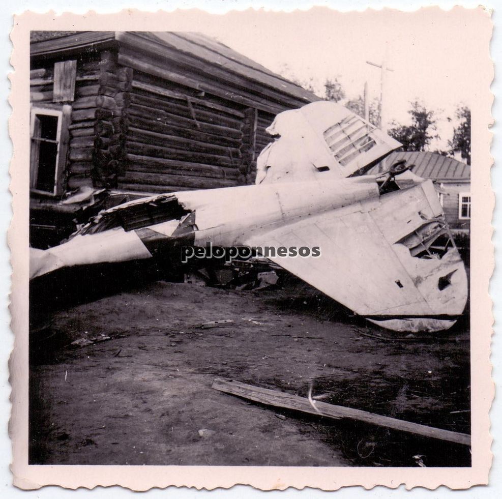 Foto Absturz russisches Flugzeug Wrack in Russland.JPG