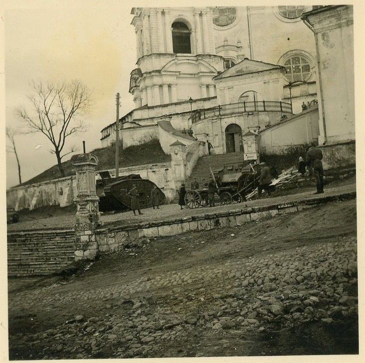 Smolensk Vormarsch Panzer Tank Russland Foto.JPG