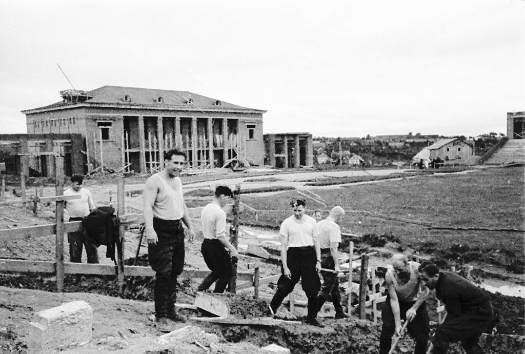 Спартак (1958).jpg