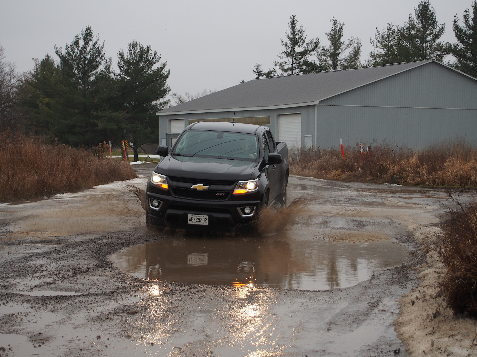 chevrolet-colorado-z71-puddles-3.JPG