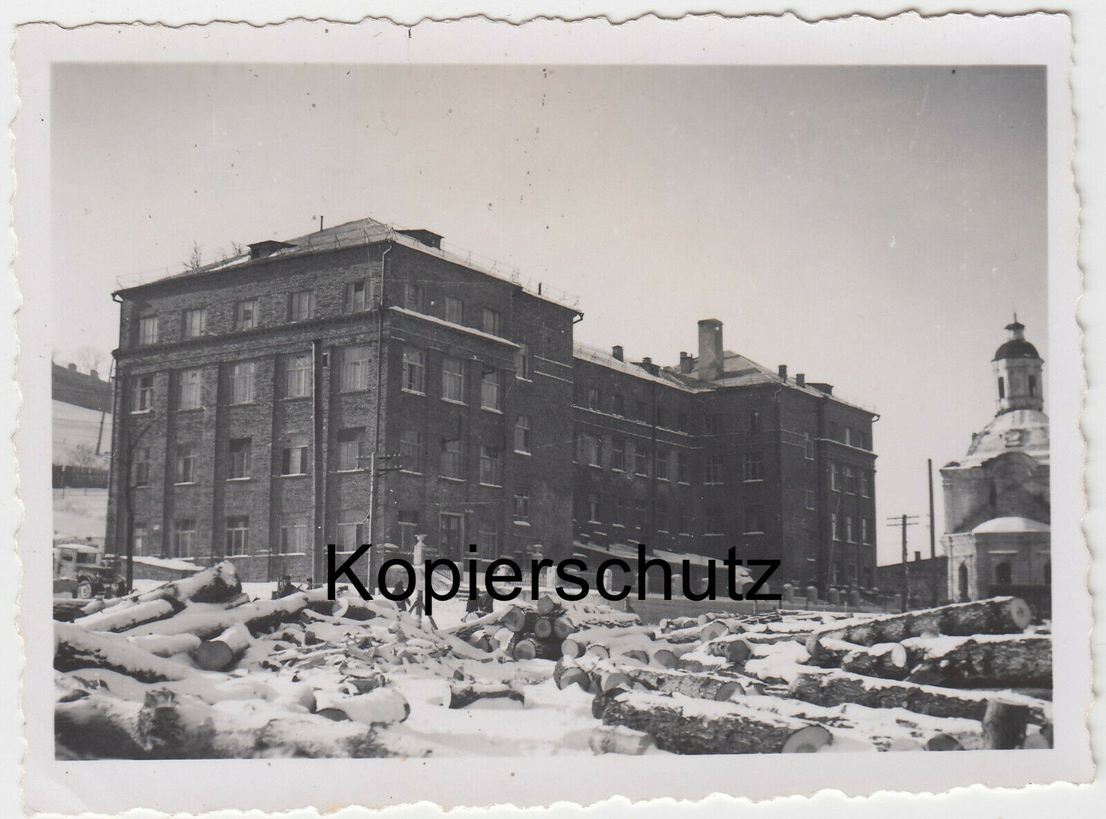 Foto 2.Wk Rußland Smolensk Wehrmacht Quartier Unterkunft datiert Anfang 1943_.jpg