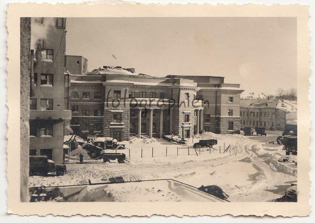 org. Foto Russland Smolensk Theater Winter Ortsansicht.jpg