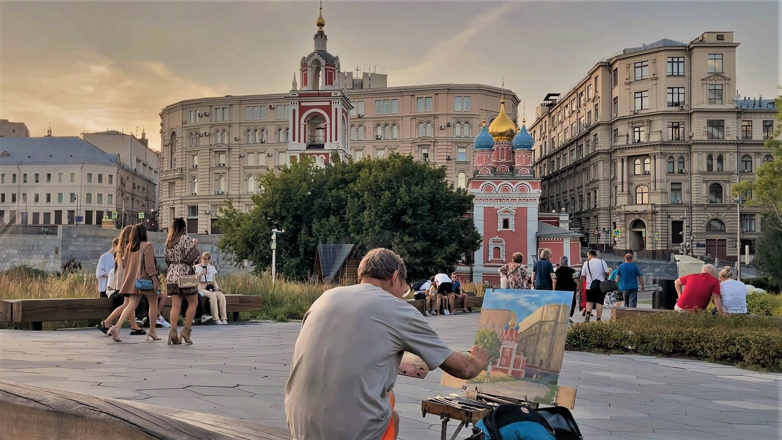 Георгиевская церковь на Варварке.jpg