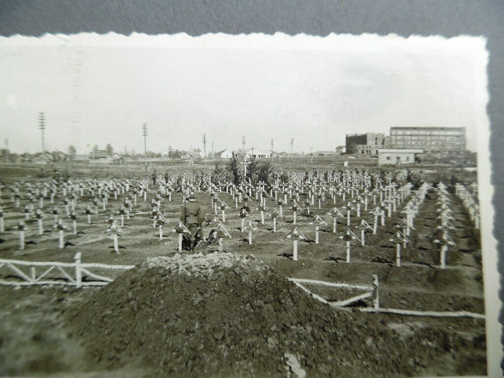 Dienstzeitalbum Pimpf rad Osten Russland mit Technik Panzer Sturmgeschütz Krad_.jpg